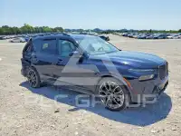 2024 BMW X7 фото