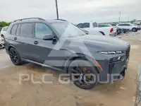 2024 BMW X7 фото