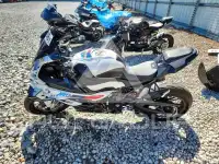 2024 BMW S1000 фото
