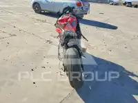 2024 BMW S1000 фото