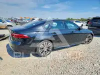 2024 Jaguar XF фото