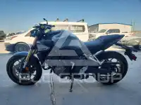 2024 Honda CB фото