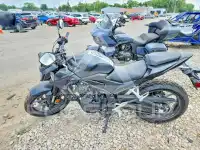 2024 Honda CB photo