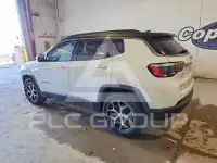 2024 Jeep COMPASS фото