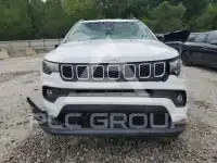 2024 Jeep COMPASS photo