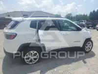 2024 Jeep COMPASS photo