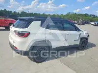 2024 Jeep COMPASS фото