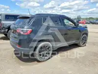 2024 Jeep COMPASS фото
