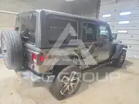 2024 Jeep WRANGLER фото