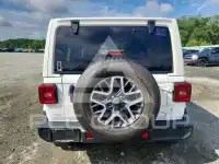 2024 Jeep WRANGLER фото