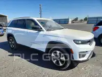 2024 Jeep CHEROKEE photo