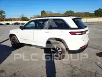 2024 Jeep CHEROKEE фото