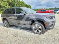 2024 Jeep CHEROKEE photo