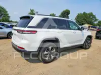 2024 Jeep CHEROKEE photo