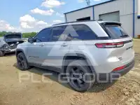 2024 Jeep CHEROKEE photo