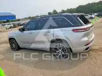 2024 Jeep CHEROKEE photo