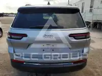 2024 Jeep CHEROKEE photo