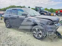 2024 Jeep CHEROKEE photo