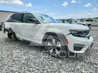 2024 Jeep CHEROKEE photo