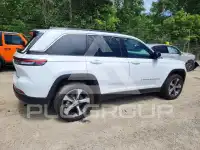 2024 Jeep CHEROKEE photo