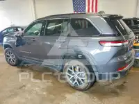 2024 Jeep CHEROKEE photo