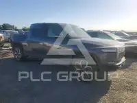 2024 Rivian R1T фото