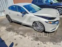 2024 Mazda 3 фото