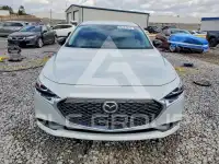 2024 Mazda 3 photo