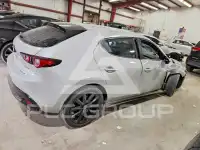 2024 Mazda 3 фото
