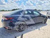 2024 Mazda 3 photo
