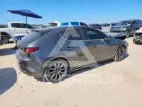 2024 Mazda 3 photo