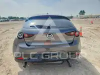 2024 Mazda 3 фото