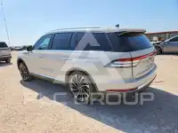 2024 Lincoln AVIATOR photo
