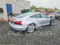 2024 Audi E-TRON фото