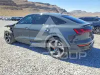 2024 Audi SQ8 фото