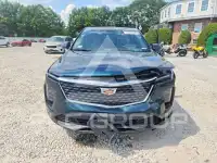 2024 Cadillac XT4 photo