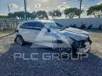 2024 Cadillac XT4 фото