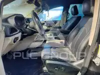 2024 Chrysler PACIFICA photo