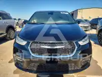 2024 Chrysler PACIFICA photo
