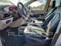 2024 Chrysler PACIFICA фото