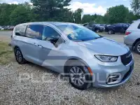 2024 Chrysler PACIFICA фото