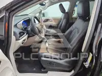 2024 Chrysler PACIFICA фото