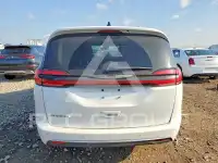 2024 Chrysler PACIFICA фото