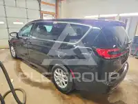 2024 Chrysler PACIFICA photo