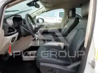 2024 Chrysler PACIFICA photo