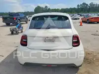 2024 Fiat 500 фото