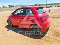 2024 Fiat 500 фото