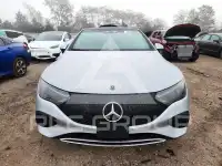 2024 Mercedes Benz EQE photo