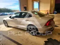 2024 Volvo S60 фото