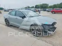 2024 Volvo S60 фото